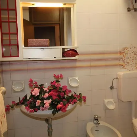 Solarium Immobiliare Friuli 아파트